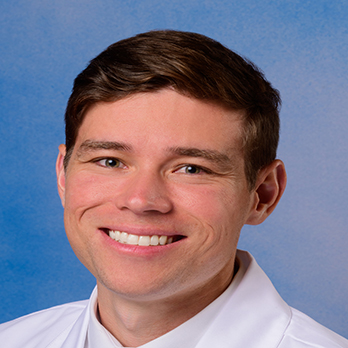 Bradley Bierman, DO (Mkaazi Mkuu)